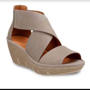 Clarks Clarene wedges